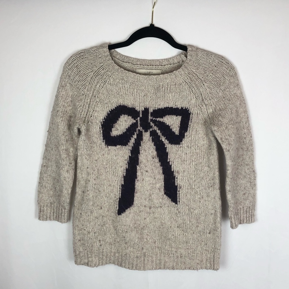Loft bow pull over sweater